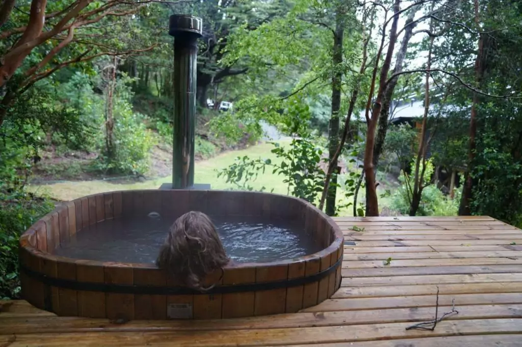 cabanas con tinajas en pucon ni newen