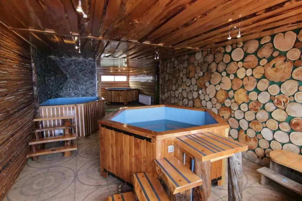 Las mejores cabañas con tinajas en Quellón 4 cabanas con tinajas en quellon hotel mitos 1