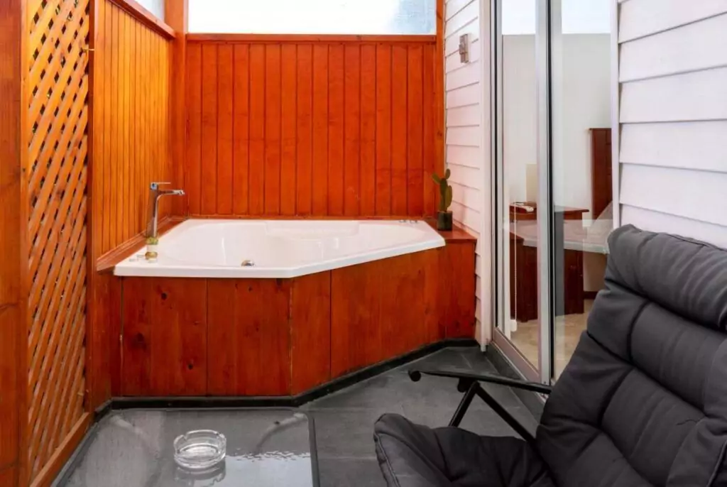 cabanas con tinajas en rapel rio 1