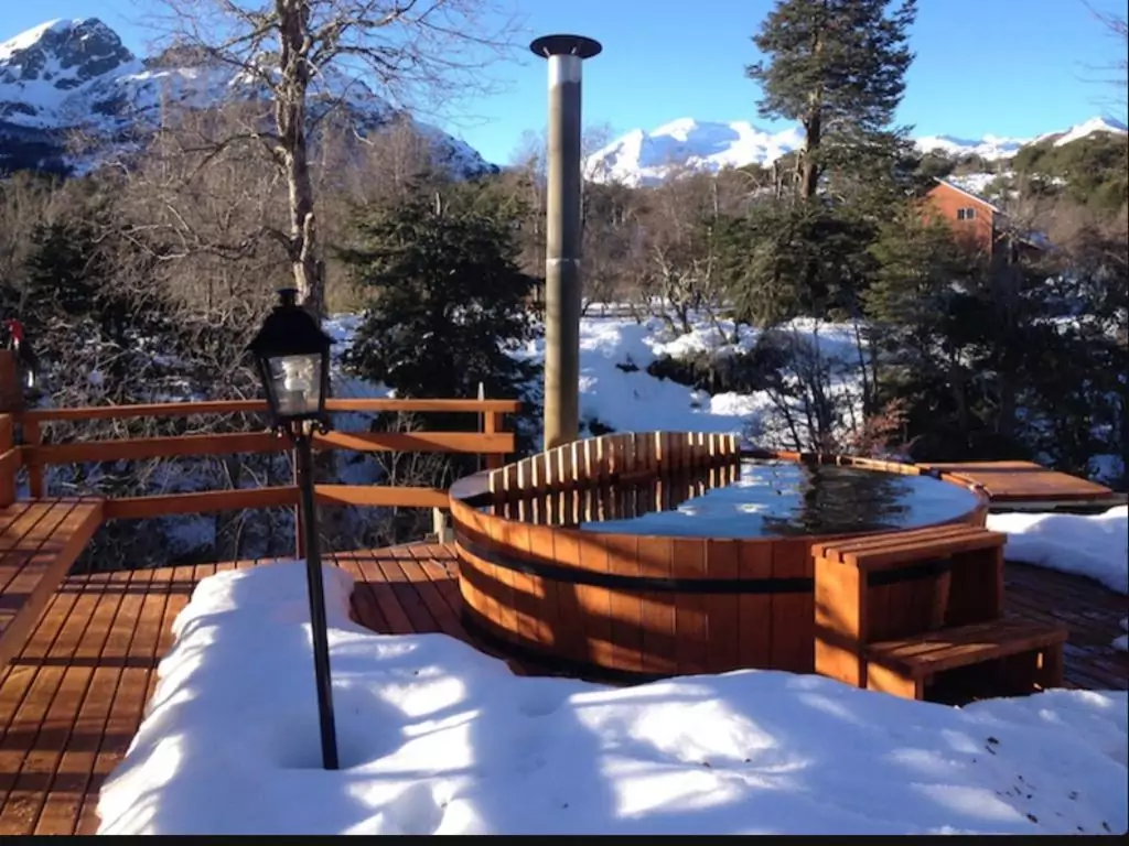 cabanas con tinajas en los lleuques los nevados 1
