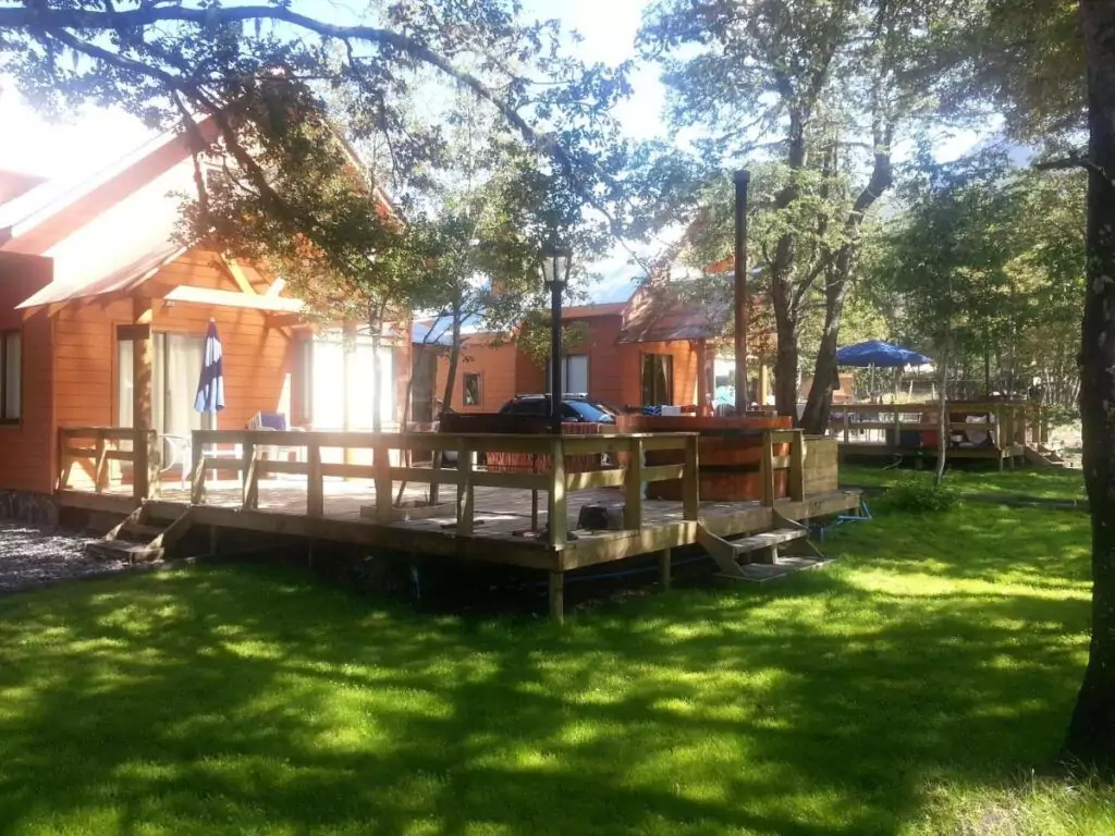 cabanas con tinajas en los lleuques maroni 3