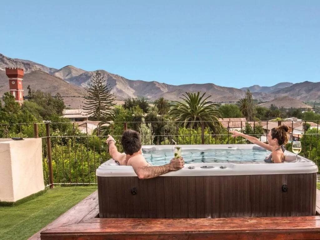 cabanas con tinajas en vicuna terra hotel y spa 1